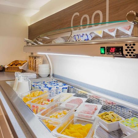 Quality Hotel Hampstead London Ngoại thất bức ảnh